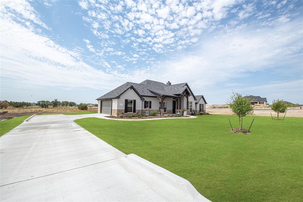 173 Coalson Crossing Property Photo 8