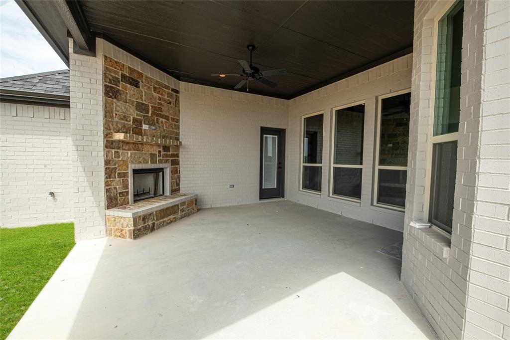 173 Coalson Crossing Property Photo 11