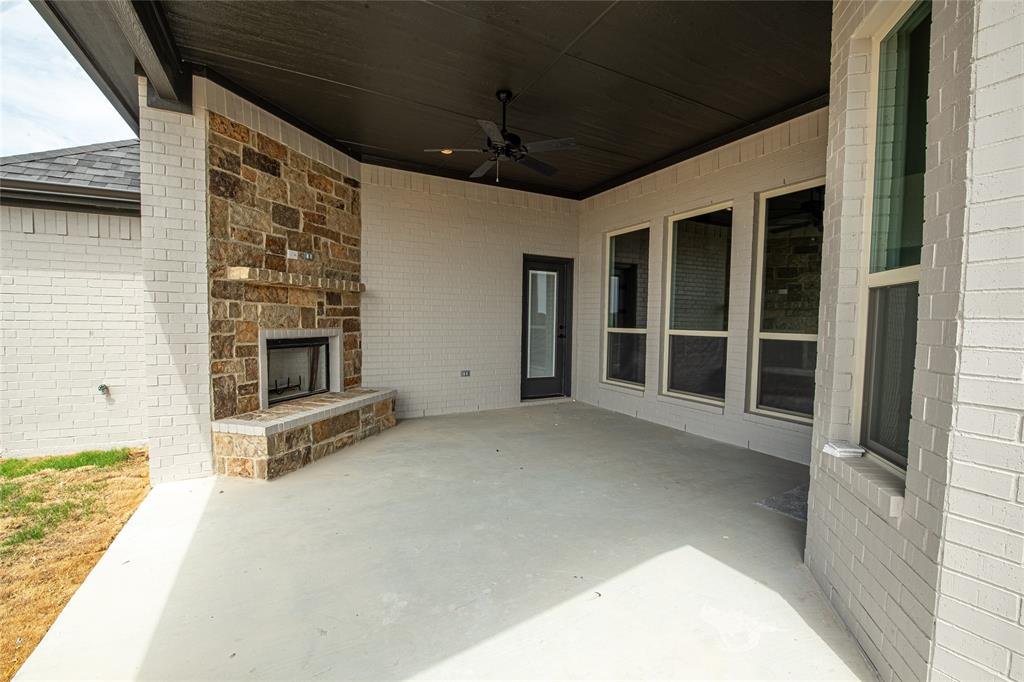 173 Coalson Crossing Property Photo 15