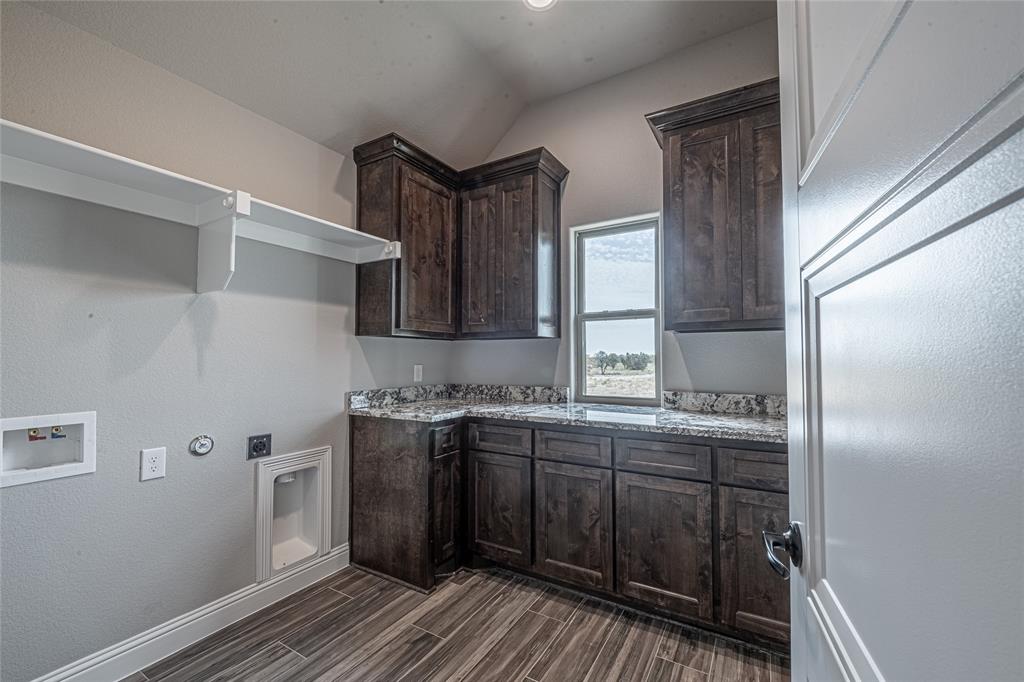 173 Coalson Crossing Property Photo 39
