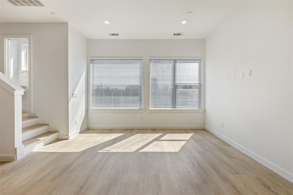 4911 Belmont Avenue 7 Property Photo 14