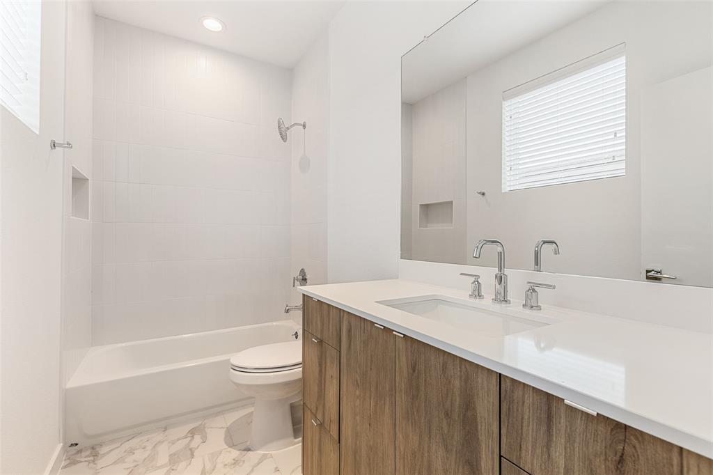 4911 Belmont Avenue 7 Property Photo 20