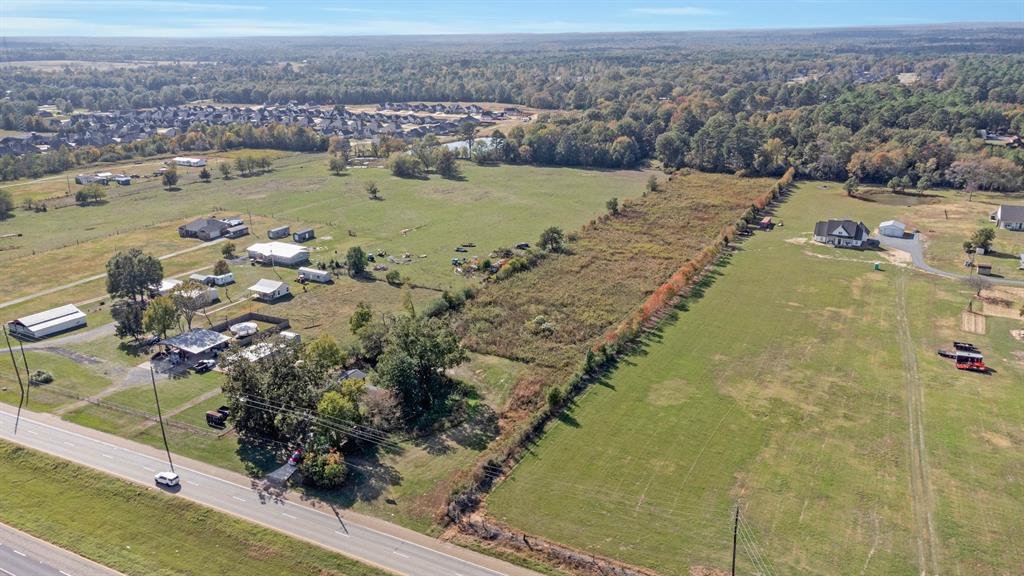 1530 Highway 171 Property Photo 4