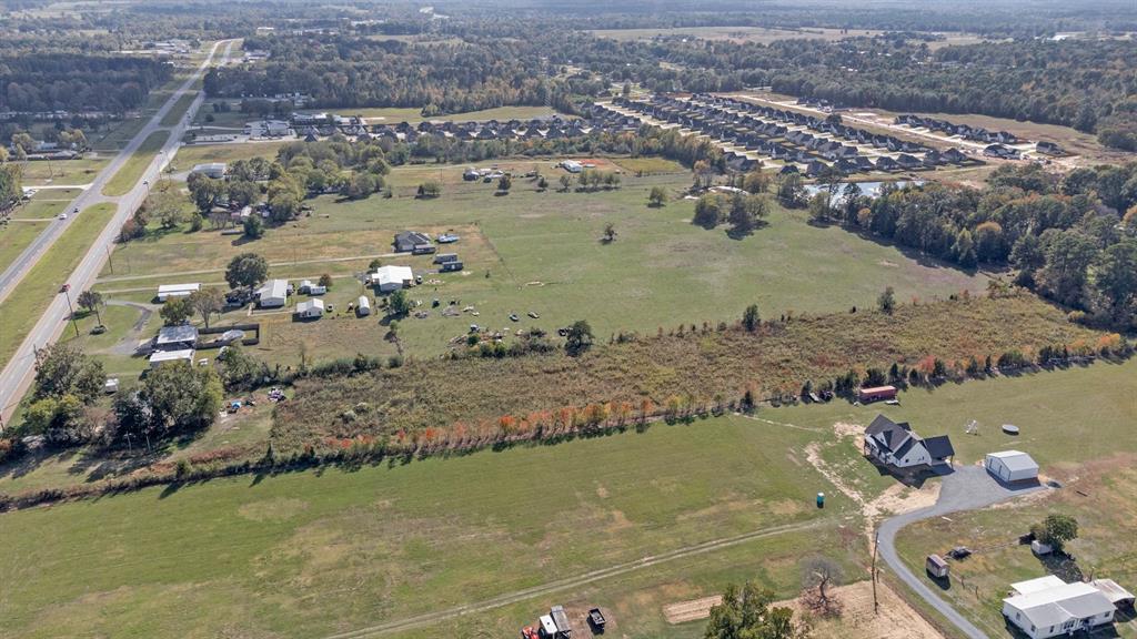 1530 Highway 171 Property Photo 11