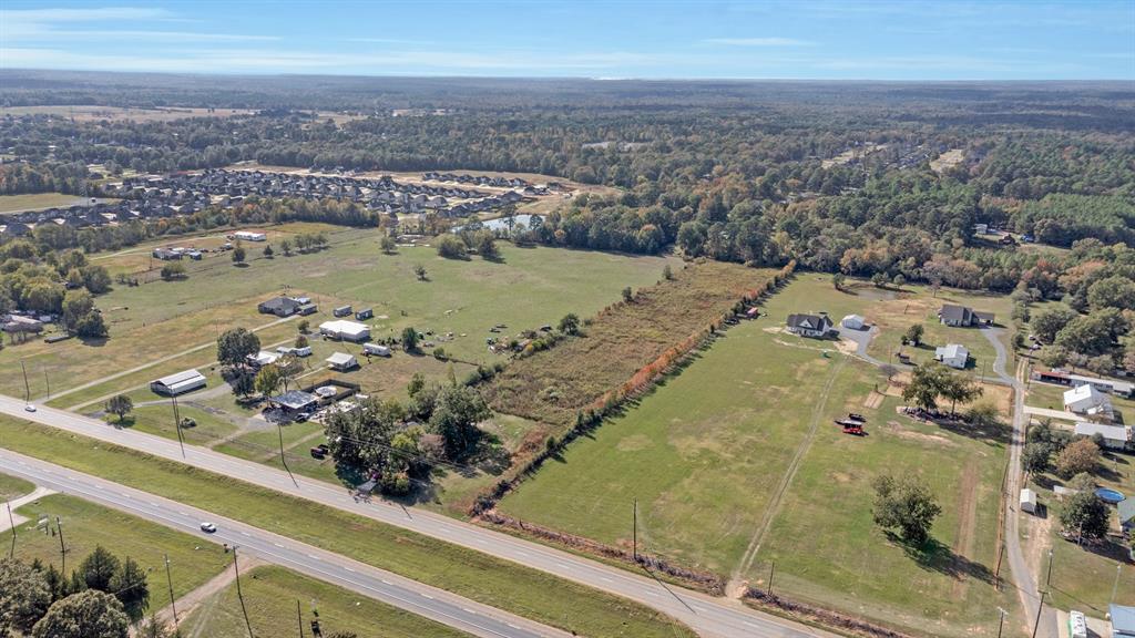 1530 Highway 171 Property Photo 12