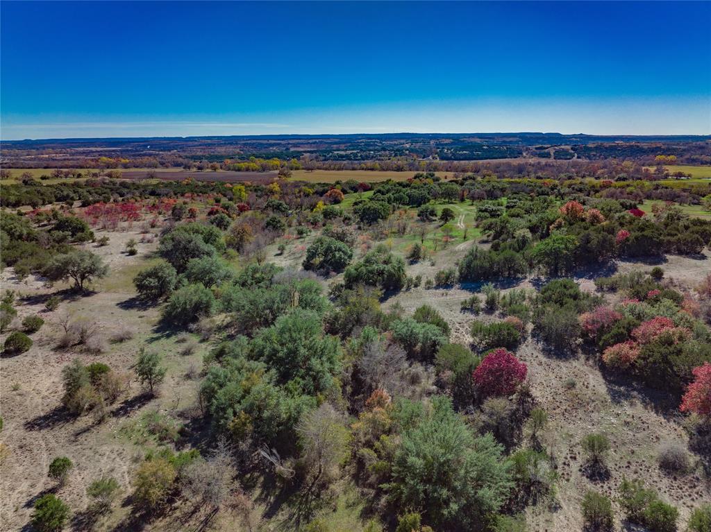 9501 Edwards Road Property Photo 12