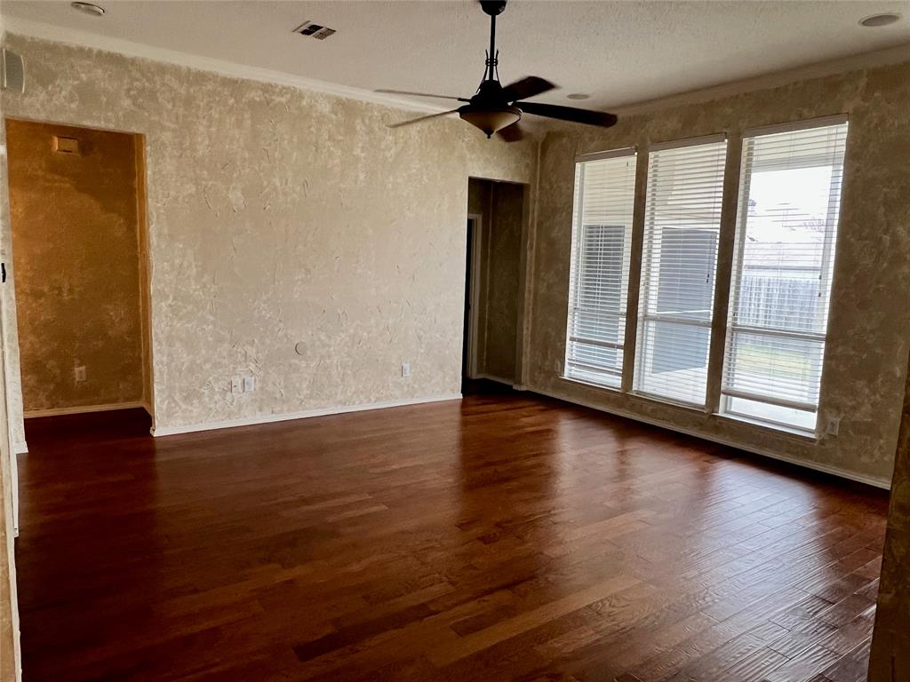 5708 Frio Drive Property Photo 7