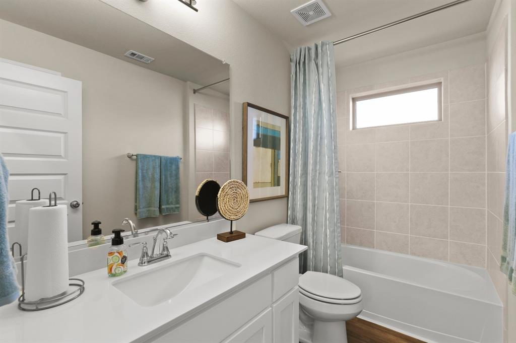 165 Arcane Street Property Photo 7
