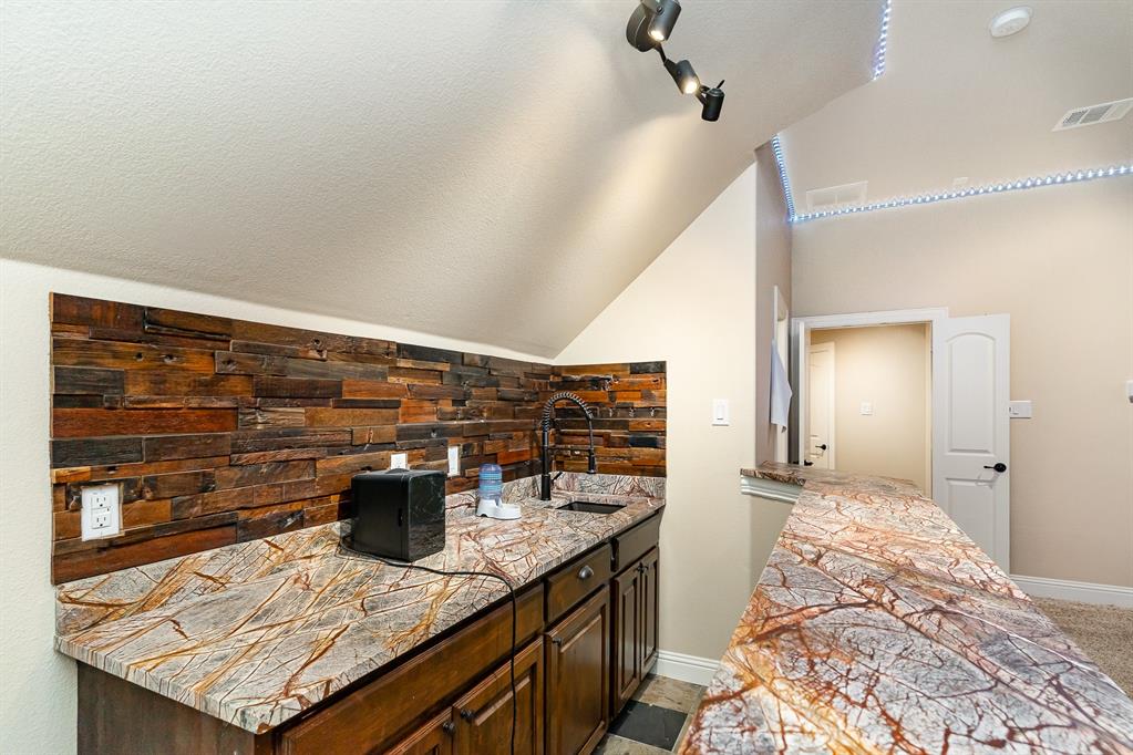 325 Lanier Road Property Photo 23