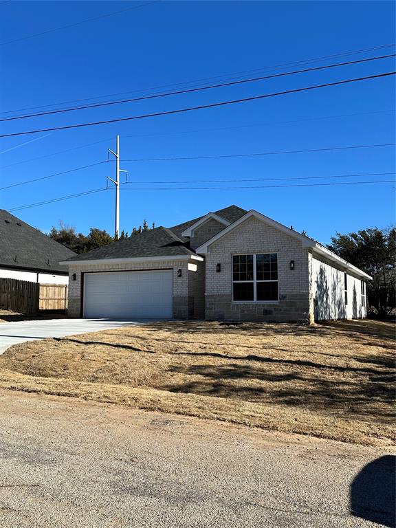2607 Mercedes Street Property Photo 3