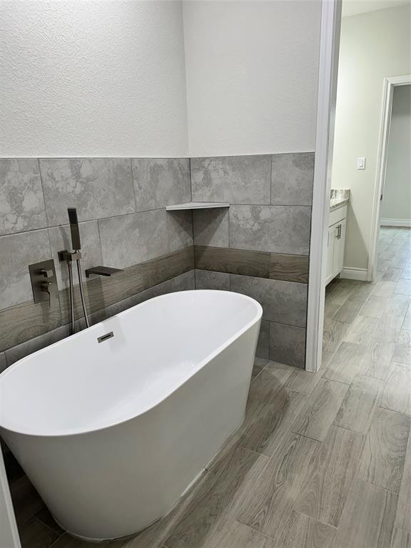 2607 Mercedes Street Property Photo 14