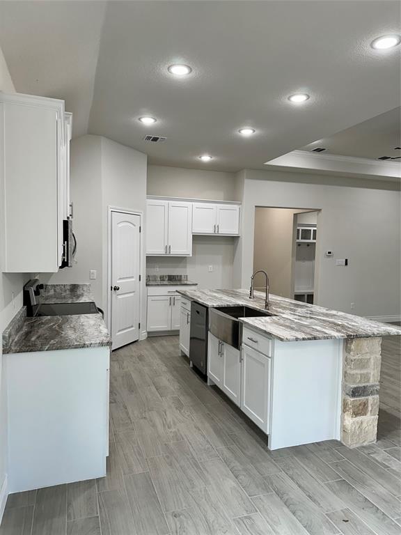 2607 Mercedes Street Property Photo 30