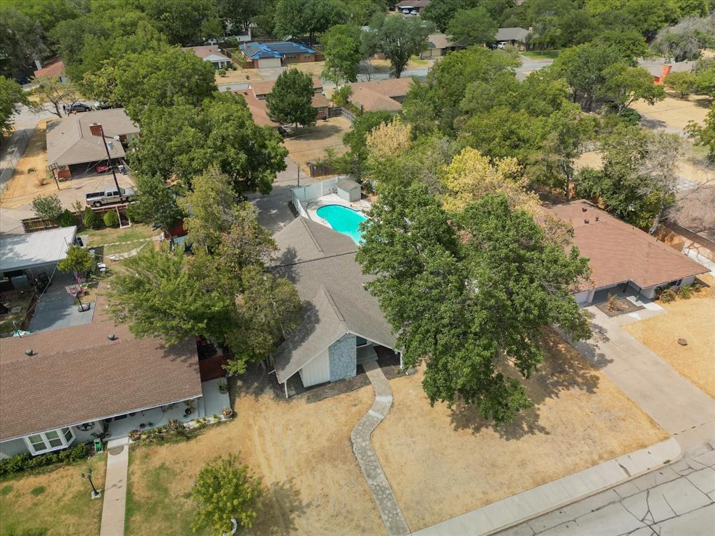 742 Austrian Road Property Photo 35