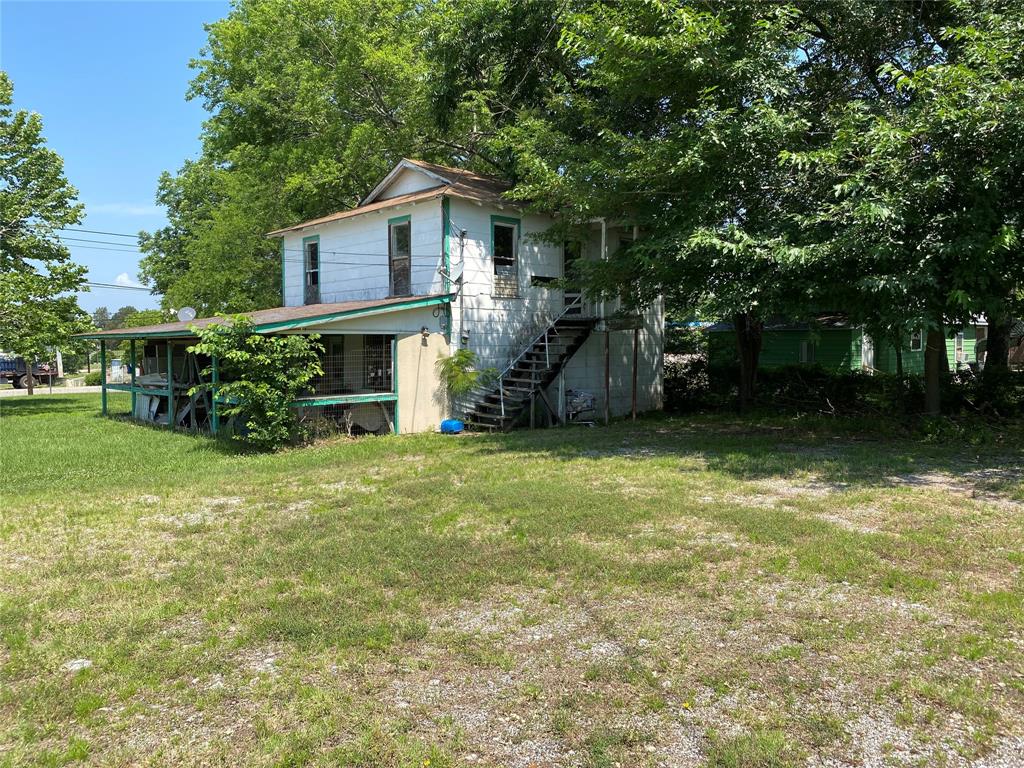 105 Mcdaniel Street Property Photo 2