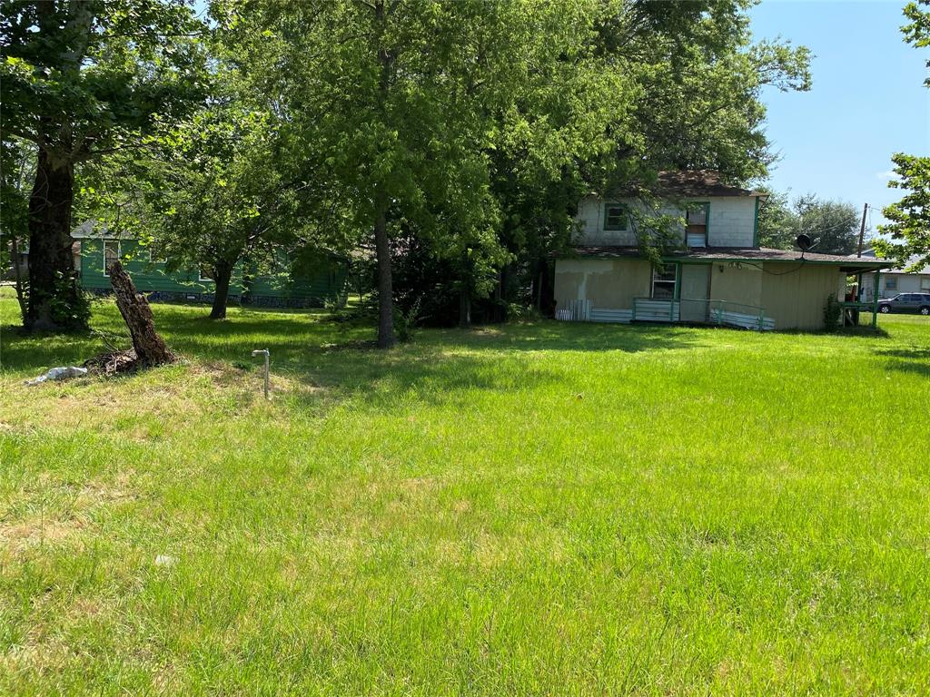 105 Mcdaniel Street Property Photo 4