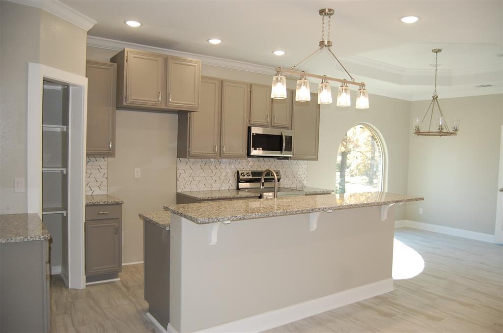 23001 Red Azalea Lane Property Photo 9