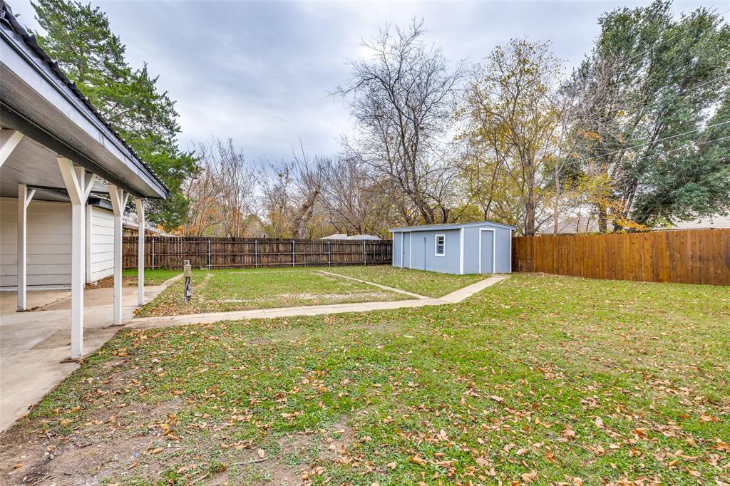537 Nw Chisholm Road Property Photo 23