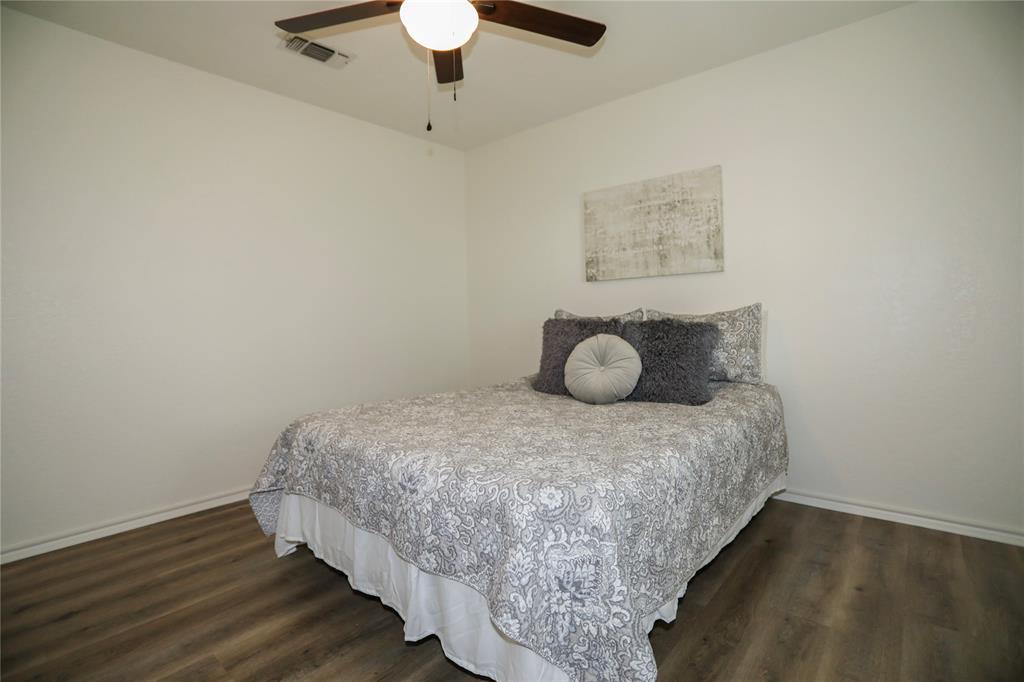 809 Barry Lane Property Photo 21