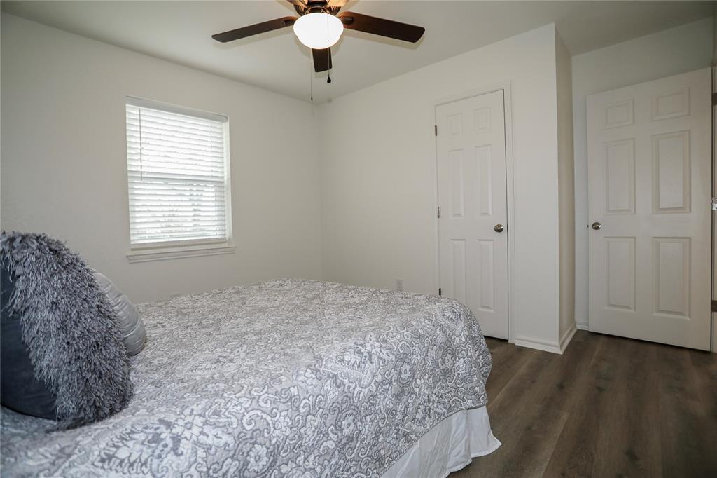 809 Barry Lane Property Photo 22