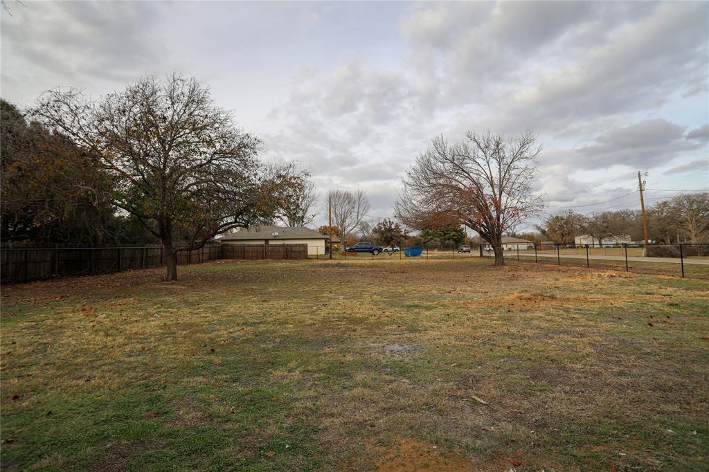 809 Barry Lane Property Photo 30