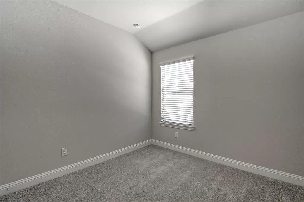 4721 Ladrillo Lane Property Photo 9