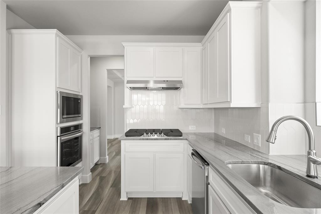 6221 Shasta Creek Drive Property Photo 10