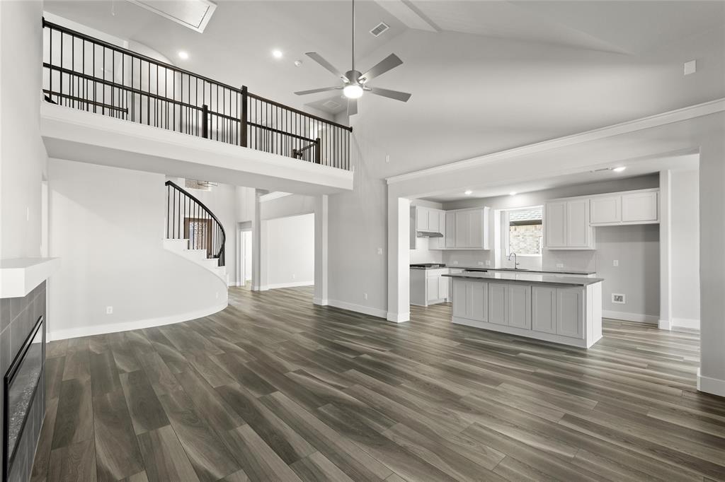 6221 Shasta Creek Drive Property Photo 14