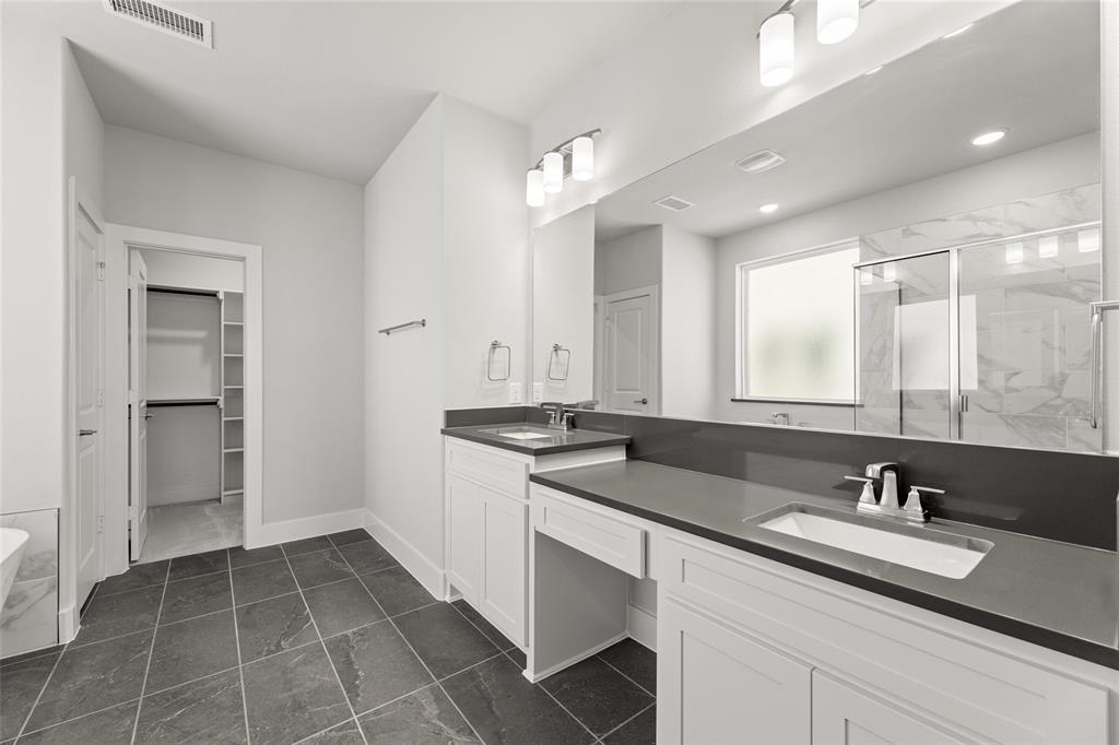 6221 Shasta Creek Drive Property Photo 18