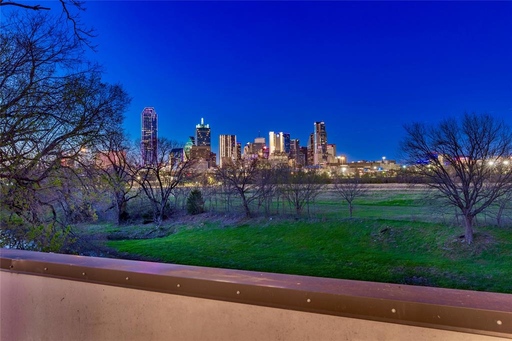 1212 Riverfront Boulevard Property Photo 1
