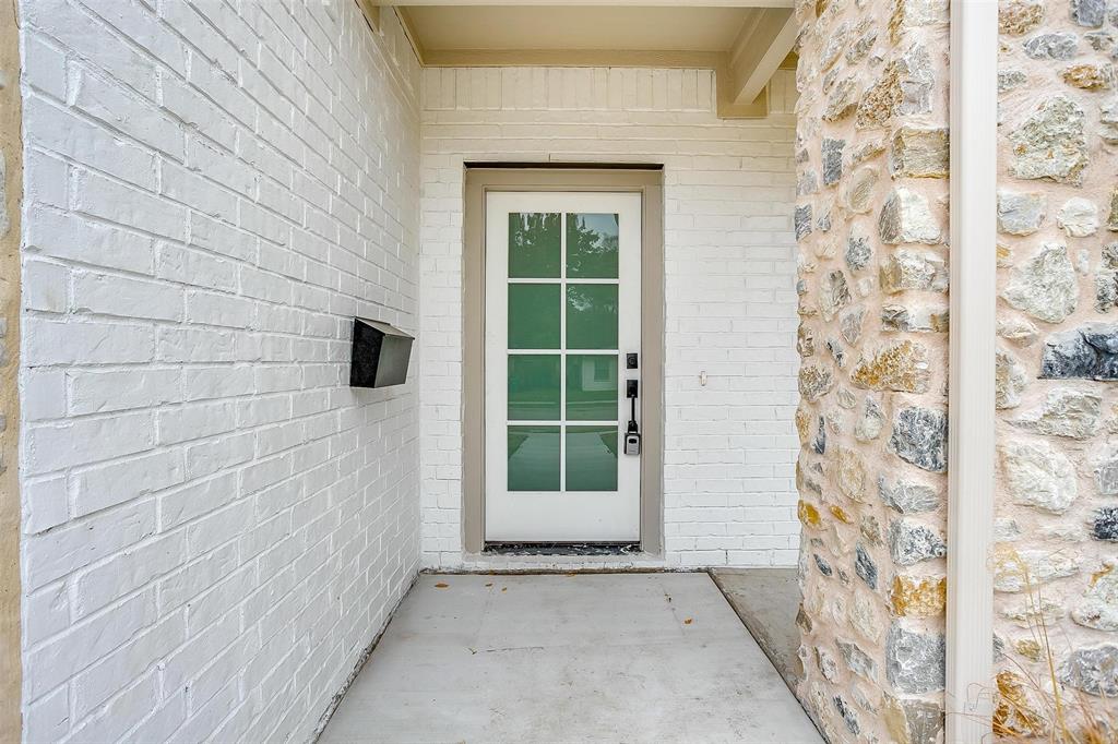 5805 Trigg Drive Property Photo 3