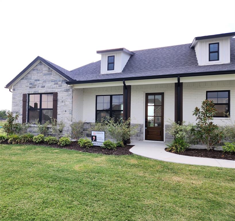 4701 Christie Avenue Property Photo 3