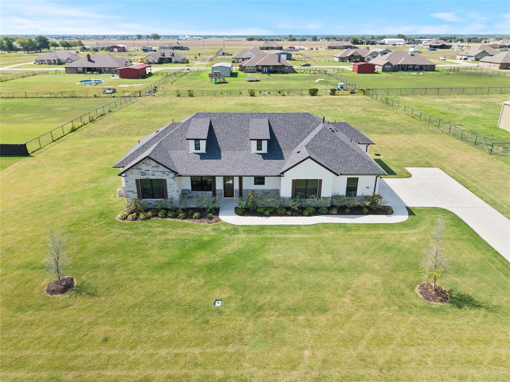 4701 Christie Avenue Property Photo 4