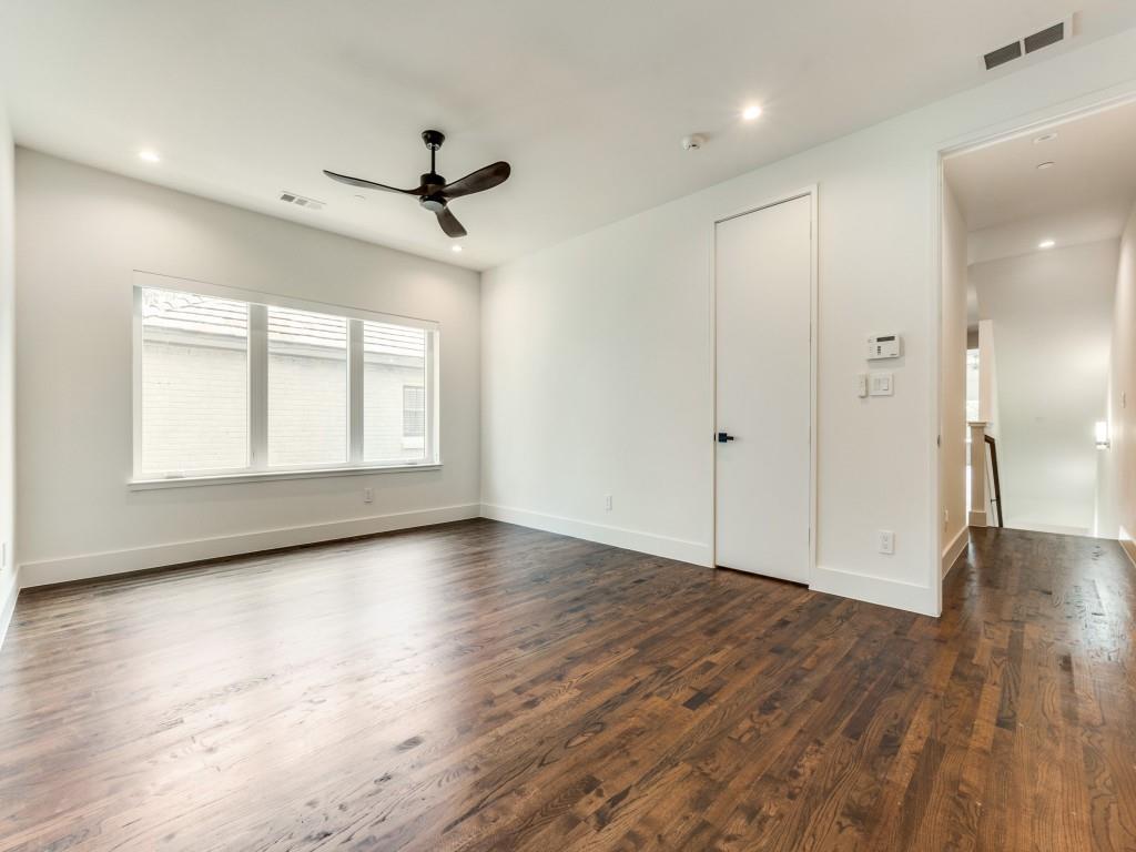 4202 University Boulevard Property Photo 19