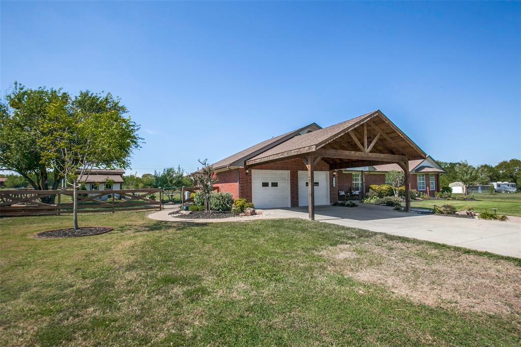 430 Palermo Court Property Photo 3