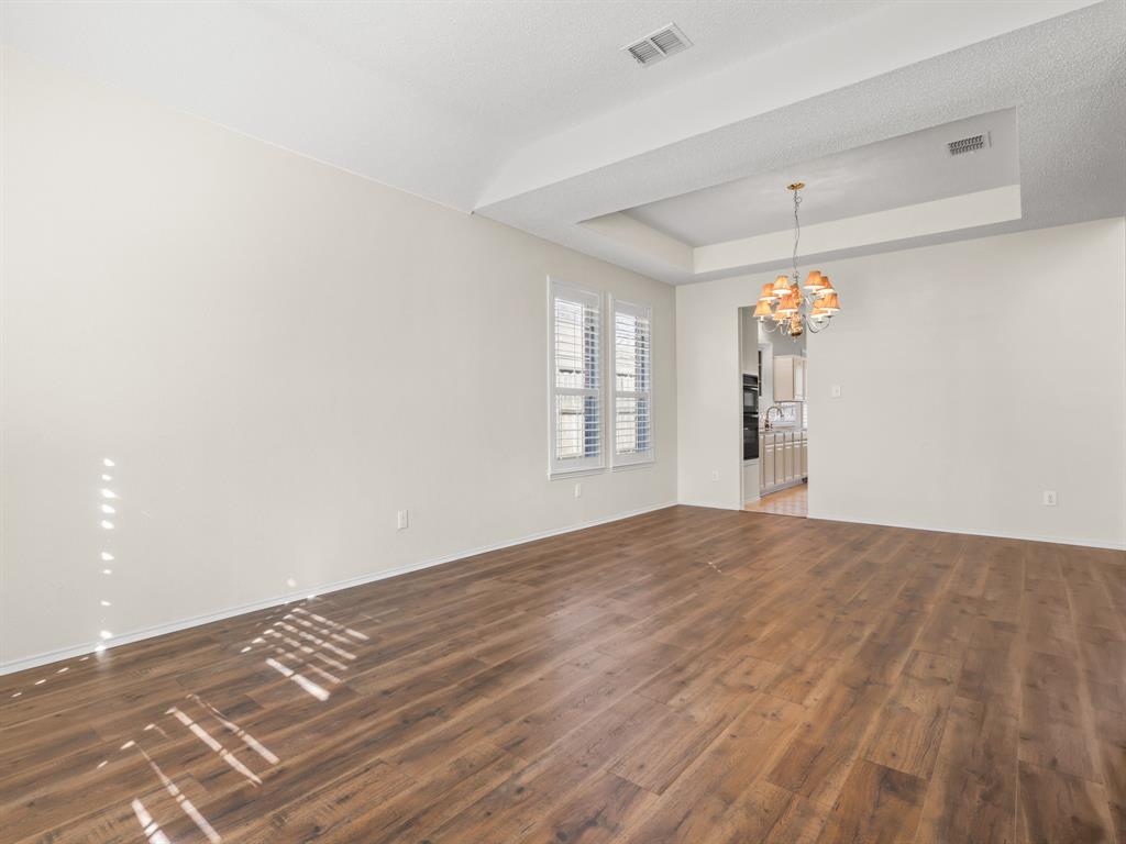 4813 Bayonne Drive Property Photo 4