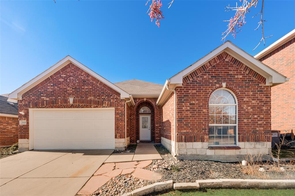2068 Meadow View Drive Property Photo 4