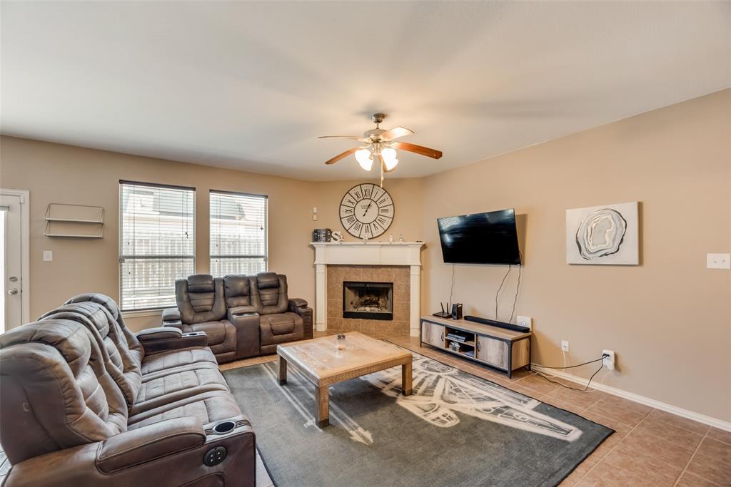 2068 Meadow View Drive Property Photo 10
