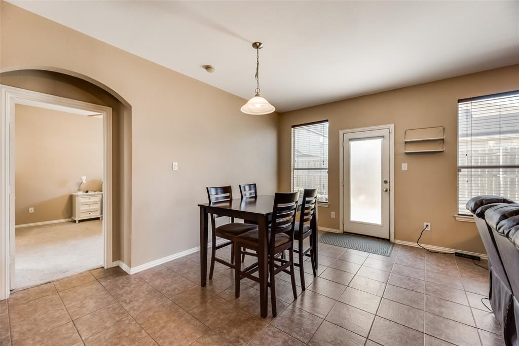 2068 Meadow View Drive Property Photo 12