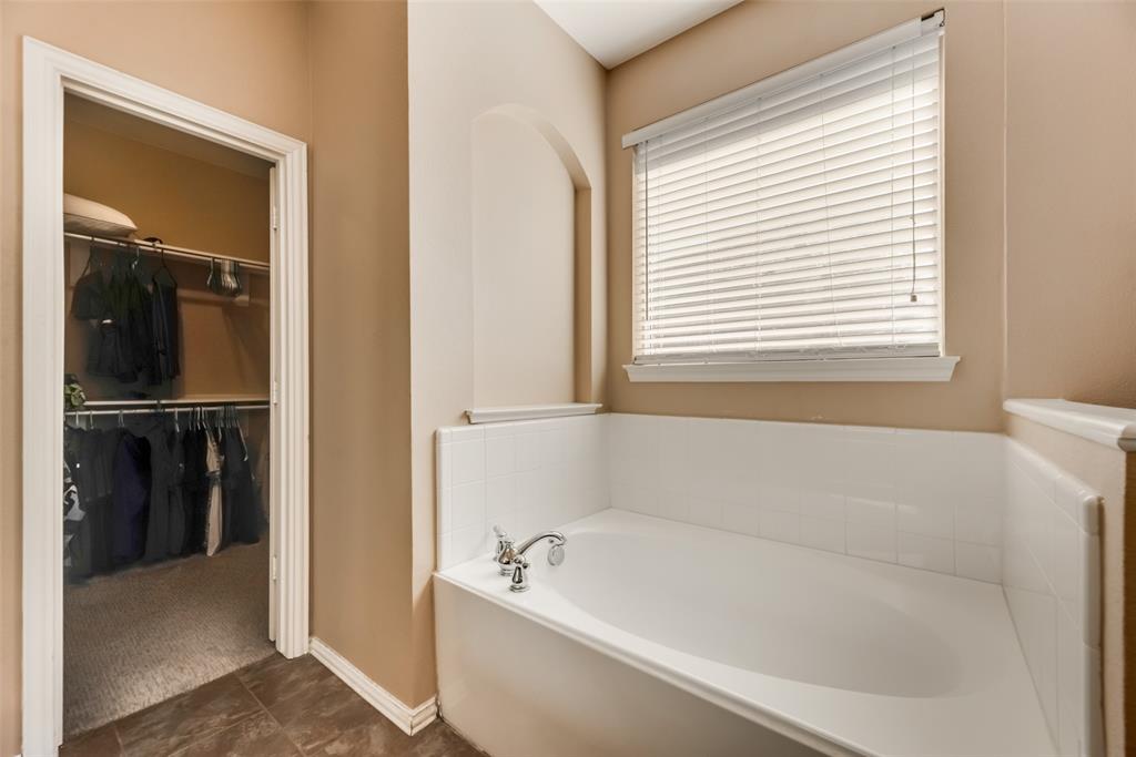 2068 Meadow View Drive Property Photo 20