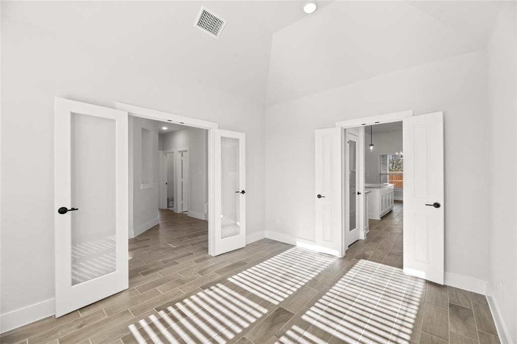 1204 Turkey Trot Drive Property Photo 5