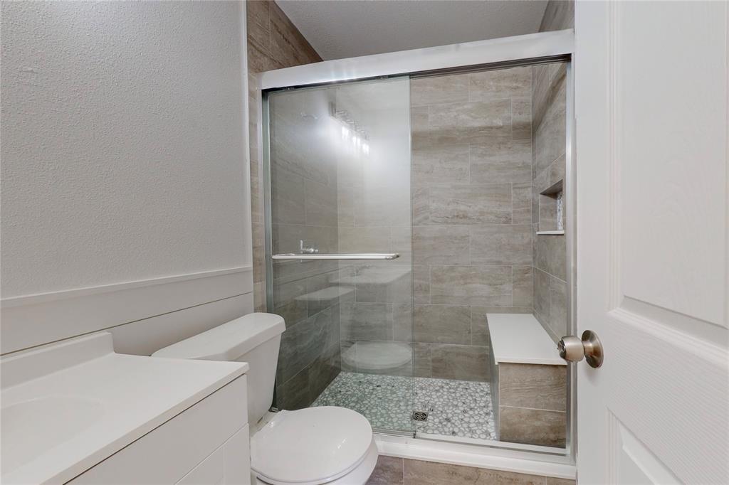 3625 Edgebrook Drive Property Photo 14