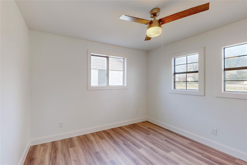 3625 Edgebrook Drive Property Photo 27