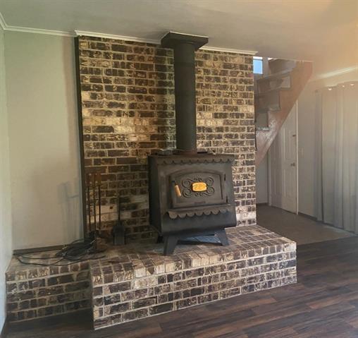 492 Farm Road 412 Property Photo 2