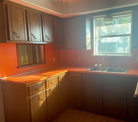 492 Farm Road 412 Property Photo 4