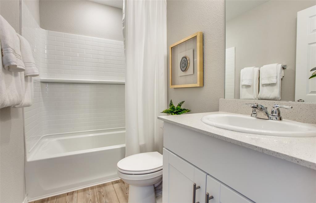 2021 Henrietta Drive Property Photo 12