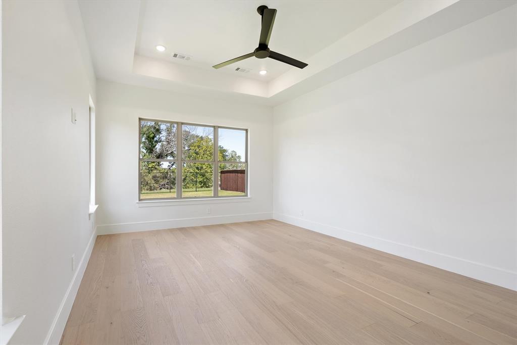 212 Lantern Ridge Drive Property Photo 14