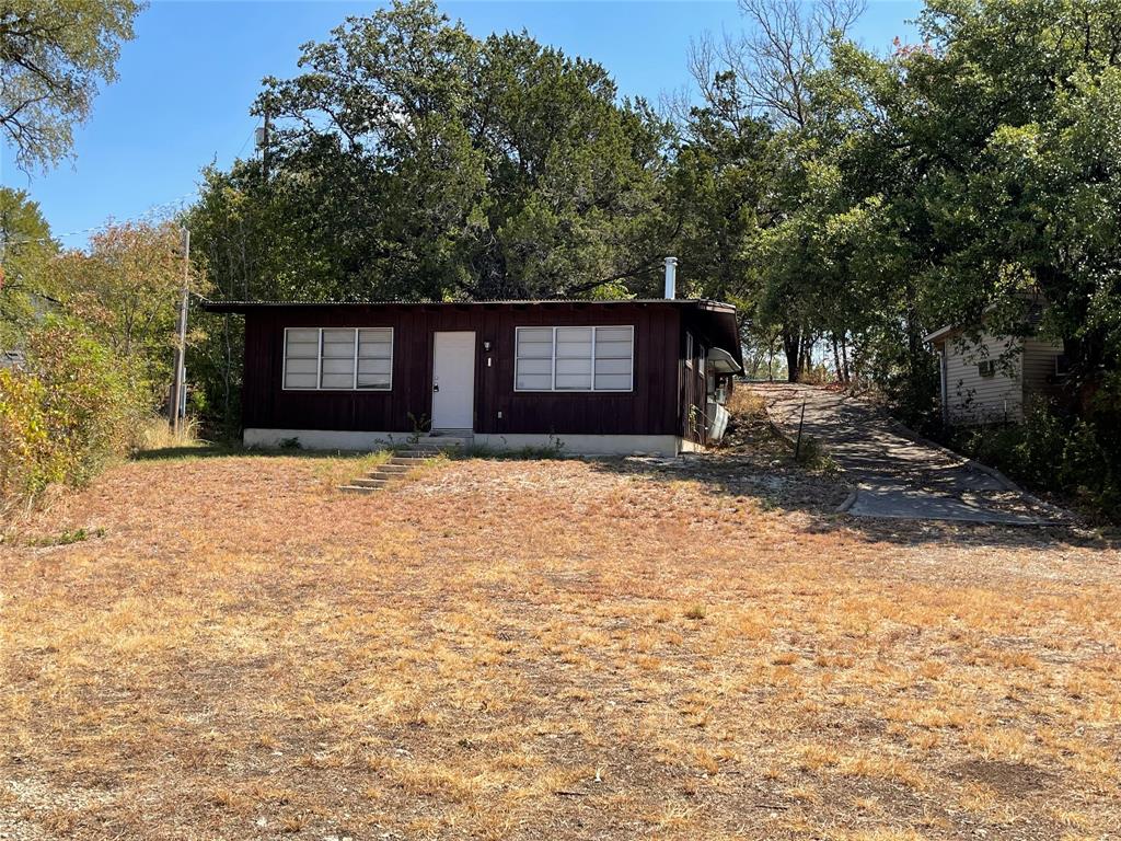 111 Pr 1725 Property Photo 2
