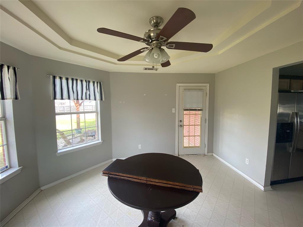 8001 Harvest Drive Property Photo 11