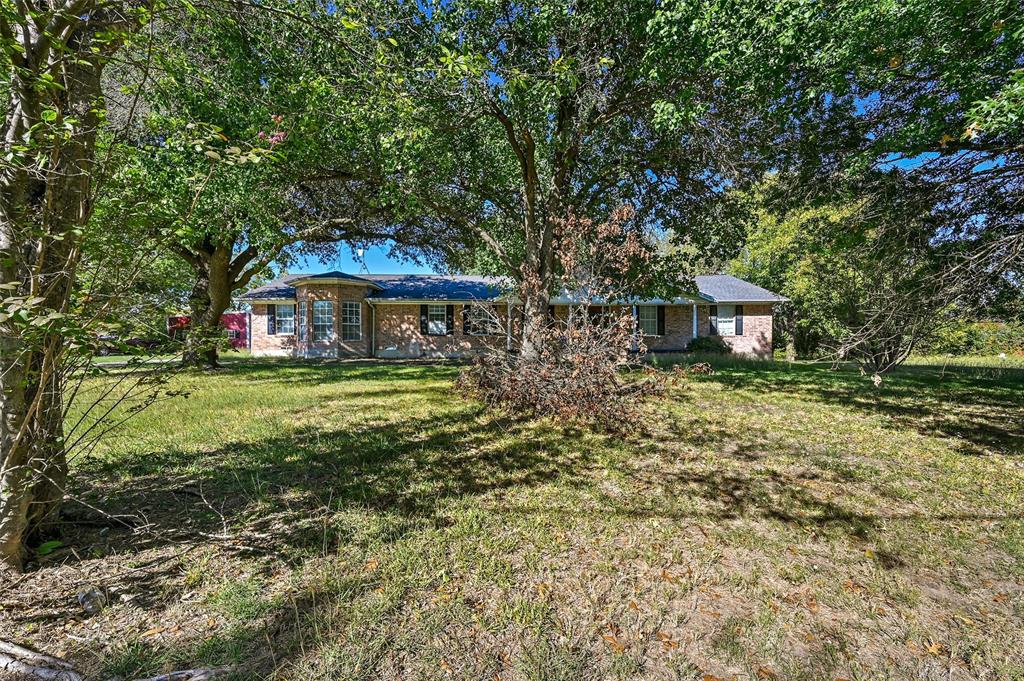 1415 Fm 1389 Property Photo 5