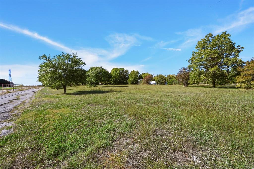 1415 Fm 1389 Property Photo 8